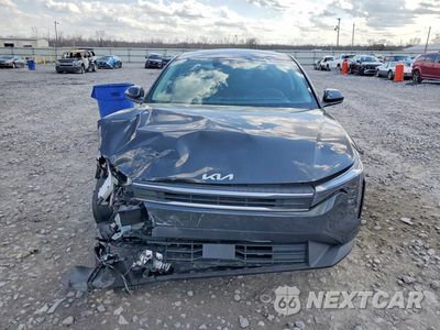 Piąte zdjęcie samochodu w środku: 2026 KIA K4 LX VIN:3KPFT4DE7TE278775 - miniatura