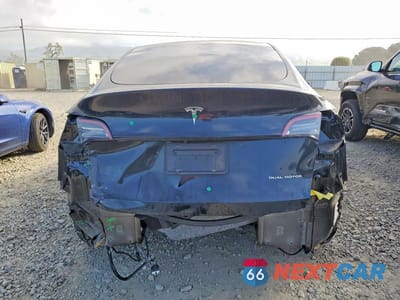 Zdjęcie 6 z 13 samochodu: 2023 TESLA MODEL Y VIN:7SAYGDEE8PF707419 - miniatura