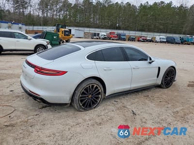 Trzecie zdjęcie samochodu z tyłu: 2017 PORSCHE PANAMERA 4S VIN:WP0AB2A74HL121081 - miniatura
