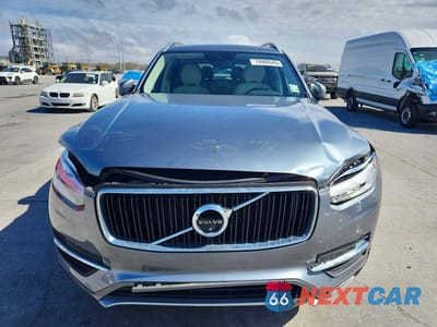 Piąte zdjęcie samochodu w środku: 2018 VOLVO XC90 T6 VIN:YV4A22PKXJ1375002 - miniatura