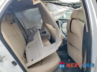 Zdjęcie 10 z 11 samochodu: 2017 HONDA CIVIC EX VIN:2HGFC1F39HH659258 - miniatura