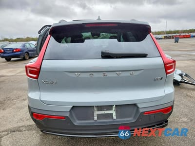 Zdjęcie 6 z 13 samochodu: 2024 VOLVO XC40 PLUS VIN:YV4L12UL4R2302867 - miniatura