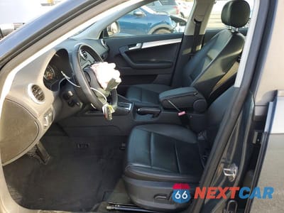 Zdjęcie 7 z 11 samochodu: 2009 AUDI A3 2.0T VIN:WAUHE78P89A072969 - miniatura