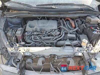 Zdjęcie 12 z 13 samochodu: 2024 TOYOTA SIENNA VIN:5TDJSKFC8RS141355 - miniatura