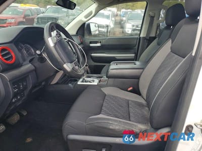 Zdjęcie 7 z 12 samochodu: 2017 TOYOTA TUNDRA SR5 VIN:5TFUY5F16HX604744 - miniatura