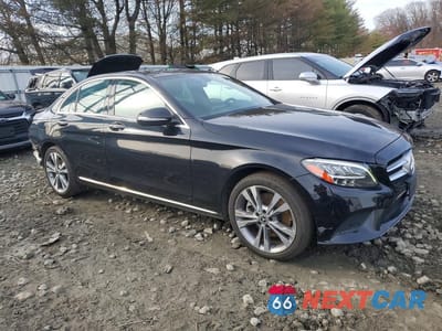 Czwarte zdjęcie samochodu z boku: 2019 MERCEDES-BENZ C 300 4MATIC VIN:55SWF8EB6KU312781 - miniatura