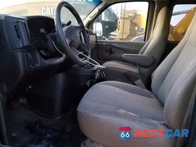 Zdjęcie 7 z 12 samochodu: 2004 CHEVROLET EXPRESS G3500 VIN:1GAHG39U441184843 - miniatura