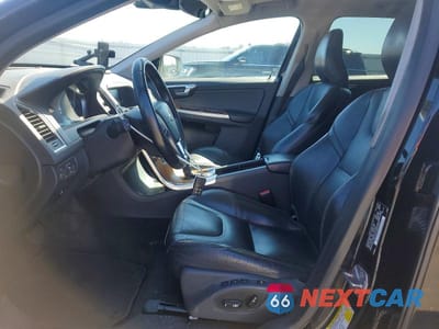 Zdjęcie 7 z 12 samochodu: 2017 VOLVO XC60 T5 INSCRIPTION VIN:YV440MRU7H2002050 - miniatura