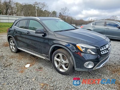 Czwarte zdjęcie samochodu z boku: 2018 MERCEDES-BENZ GLA 250 VIN:WDCTG4EB4JJ383408 - miniatura