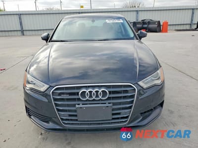 Piąte zdjęcie samochodu w środku: 2015 AUDI A3 VIN:WAUEFGFF9F1056530 - miniatura