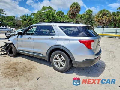 Drugie zdjęcie samochodu z przodu: 2021 FORD EXPLORER XLT VIN:1FMSK7DH2MGC16484 - miniatura