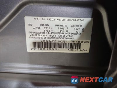 Zdjęcie 12 z 12 samochodu: 2006 MAZDA 3 HATCHBACK VIN:JM1BK343561490527 - miniatura