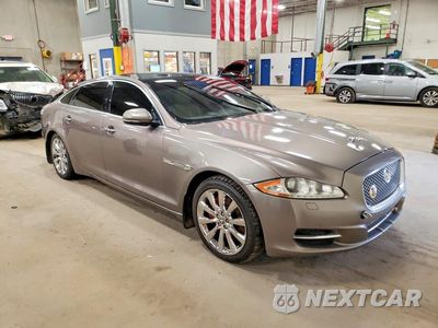 Czwarte zdjęcie samochodu z boku: 2011 JAGUAR XJL VIN:SAJWA2GB4BLV06749 - miniatura