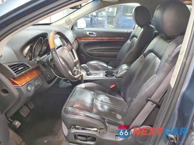 Zdjęcie 7 z 13 samochodu: 2010 LINCOLN MKT VIN:2LMHJ5ATXABJ03366 - miniatura