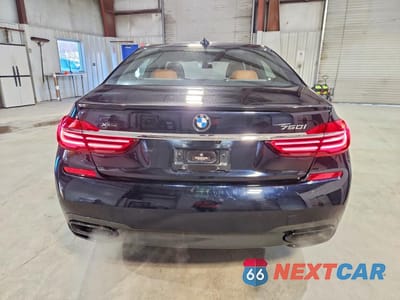 Zdjęcie 6 z 13 samochodu: 2018 BMW 750 XI VIN:WBA7F2C58JG424130 - miniatura