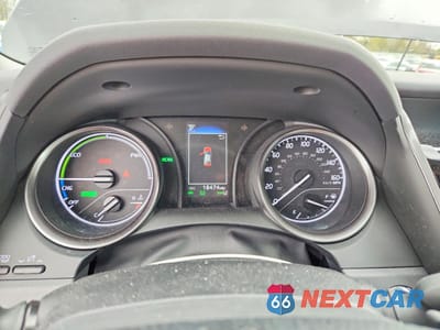 Zdjęcie 9 z 14 samochodu: 2022 TOYOTA CAMRY HYBRID SE VIN:4T1G31AKXNU595950 - miniatura