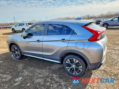 Drugie zdjęcie samochodu z przodu: 2018 MITSUBISHI ECLIPSE CROSS SE VIN:JA4AT5AA1JZ045536 - miniatura
