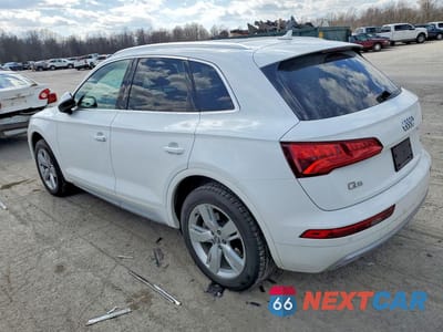 Drugie zdjęcie samochodu z przodu: 2019 AUDI Q5 PREMIUM PLUS VIN:WA1BNAFY3K2046209 - miniatura