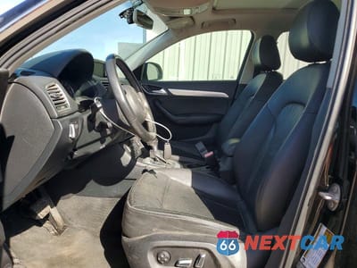 Zdjęcie 7 z 11 samochodu: 2016 AUDI Q3 PREMIUM PLUS VIN:WA1BFCFS4GR003212 - miniatura