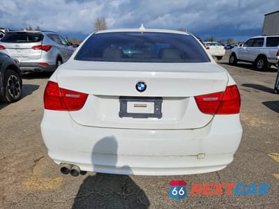 Zdjęcie 6 z 12 samochodu: 2010 BMW 328 I VIN:WBAPH7C52AA175897 - miniatura