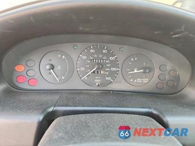 Zdjęcie 9 z 12 samochodu: 1996 MAZDA PROTEGE DX VIN:JM1BB1415T0327980 - miniatura