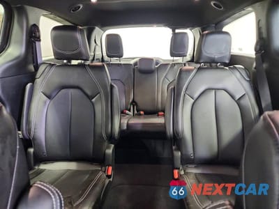 Zdjęcie 10 z 13 samochodu: 2025 CHRYSLER PACIFICA SELECT VIN:2C4RC1BGXSR599139 - miniatura