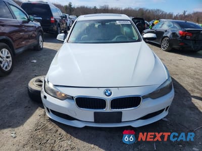 Piąte zdjęcie samochodu w środku: 2015 BMW 328 XI SULEV VIN:WBA3B5G59FNS14810 - miniatura