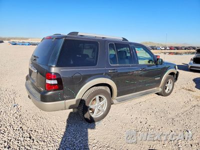 Trzecie zdjęcie samochodu z tyłu: 2006 FORD EXPLORER EDDIE BAUER VIN:1FMEU74E86ZA22398 - miniatura