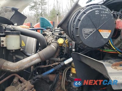 Zdjęcie 7 z 10 samochodu: 2012 INTERNATIONAL PROSTAR VIN:3HSDJSJR0CN092382 - miniatura