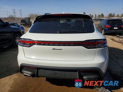 Zdjęcie 6 z 13 samochodu: 2023 PORSCHE MACAN BASE VIN:WP1AA2A55PLB12050 - miniatura