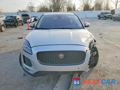 Piąte zdjęcie samochodu w środku: 2020 JAGUAR E-PACE SE VIN:SADFP2FX0L1Z81553 - miniatura