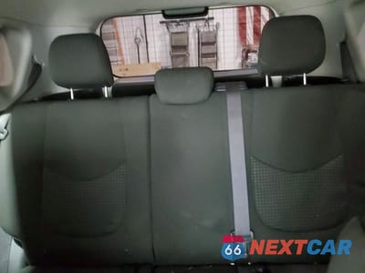 Zdjęcie 10 z 12 samochodu: 2012 KIA SOUL BASE VIN:KNDJT2A54C7477186 - miniatura