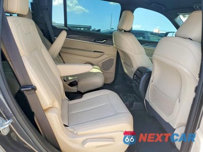 Zdjęcie 11 z 13 samochodu: 2023 JEEP GRAND CHEROKEE L LIMITED VIN:1C4RJJBG3P8848843 - miniatura