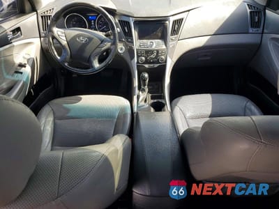 Zdjęcie 8 z 11 samochodu: 2015 HYUNDAI SONATA HYBRID LIMITED VIN:KMHEC4A44FA136930 - miniatura