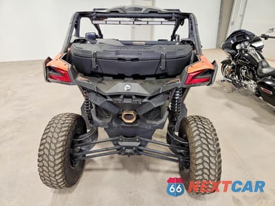 Zdjęcie 6 z 10 samochodu: 2019 CAN-AM MAVERICK X3 X DS TURBO R VIN:3JBVDAW40KK000136 - miniatura