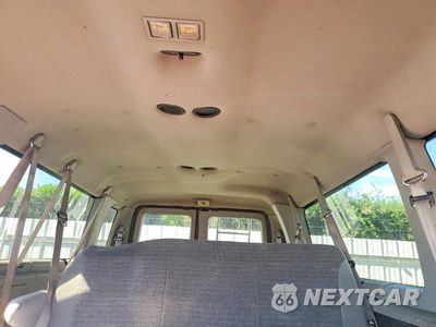 Zdjęcie 10 z 13 samochodu: 2000 FORD ECONOLINE E350 SUPER DUTY WAGON VIN:1FBSS31L0YHB72995 - miniatura