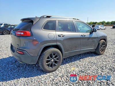 Trzecie zdjęcie samochodu z tyłu: 2016 JEEP CHEROKEE LATITUDE VIN:1C4PJLCS0GW108054 - miniatura