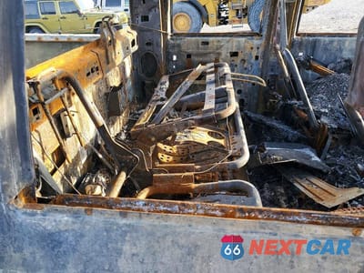 Zdjęcie 10 z 11 samochodu: 2010 FORD F350 SUPER DUTY VIN:1FTWW3BR1AEB12106 - miniatura