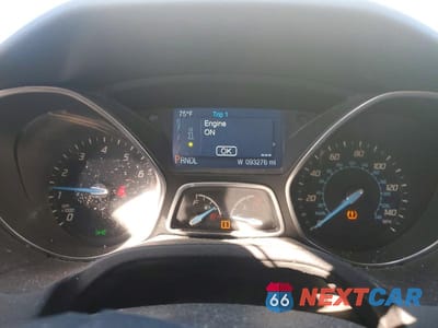 Zdjęcie 9 z 12 samochodu: 2014 FORD FOCUS SE VIN:1FADP3K27EL305245 - miniatura