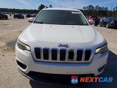 Piąte zdjęcie samochodu w środku: 2019 JEEP CHEROKEE LATITUDE VIN:1C4PJLCB1KD416841 - miniatura