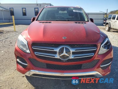 Piąte zdjęcie samochodu w środku: 2018 MERCEDES-BENZ GLE 350 4MATIC VIN:4JGDA5HB1JB048707 - miniatura