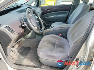 Zdjęcie 7 z 11 samochodu: 2005 TOYOTA PRIUS BASE VIN:JTDKB20U557010393 - miniatura