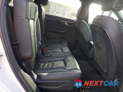 Zdjęcie 11 z 12 samochodu: 2020 AUDI Q7 PREMIUM VIN:WA1AXAF74LD010077 - miniatura