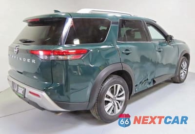 Trzecie zdjęcie samochodu z tyłu: 2025 NISSAN PATHFINDER SL VIN:5N1DR3CA2SC232612 - miniatura