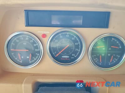 Zdjęcie 8 z 10 samochodu: 2007 FREIGHTLINER CHASSIS XC RV VIN:4UZACKCY97CY97039 - miniatura