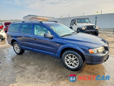 Czwarte zdjęcie samochodu z boku: 2004 VOLV XC70 VIN:YV1SZ59H141153548 - miniatura