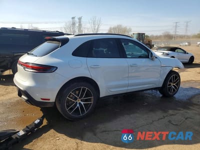Trzecie zdjęcie samochodu z tyłu: 2023 PORSCHE MACAN BASE VIN:WP1AA2A55PLB12050 - miniatura