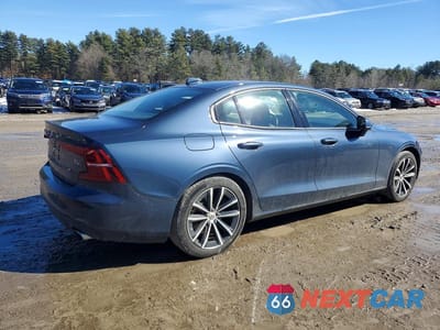 Trzecie zdjęcie samochodu z tyłu: 2021 VOLVO S60 T6 MOMENTUM VIN:7JRA22TK3MG094932 - miniatura