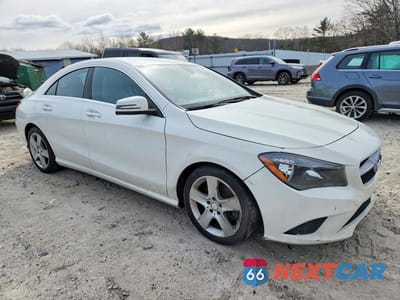 Czwarte zdjęcie samochodu z boku: 2015 MERCEDES-BENZ CLA 250 4MATIC VIN:WDDSJ4GB6FN246430 - miniatura
