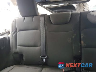 Zdjęcie 10 z 13 samochodu: 2018 JEEP WRANGLER UNLIMITED SPORT VIN:1C4HJXDG0JW136997 - miniatura